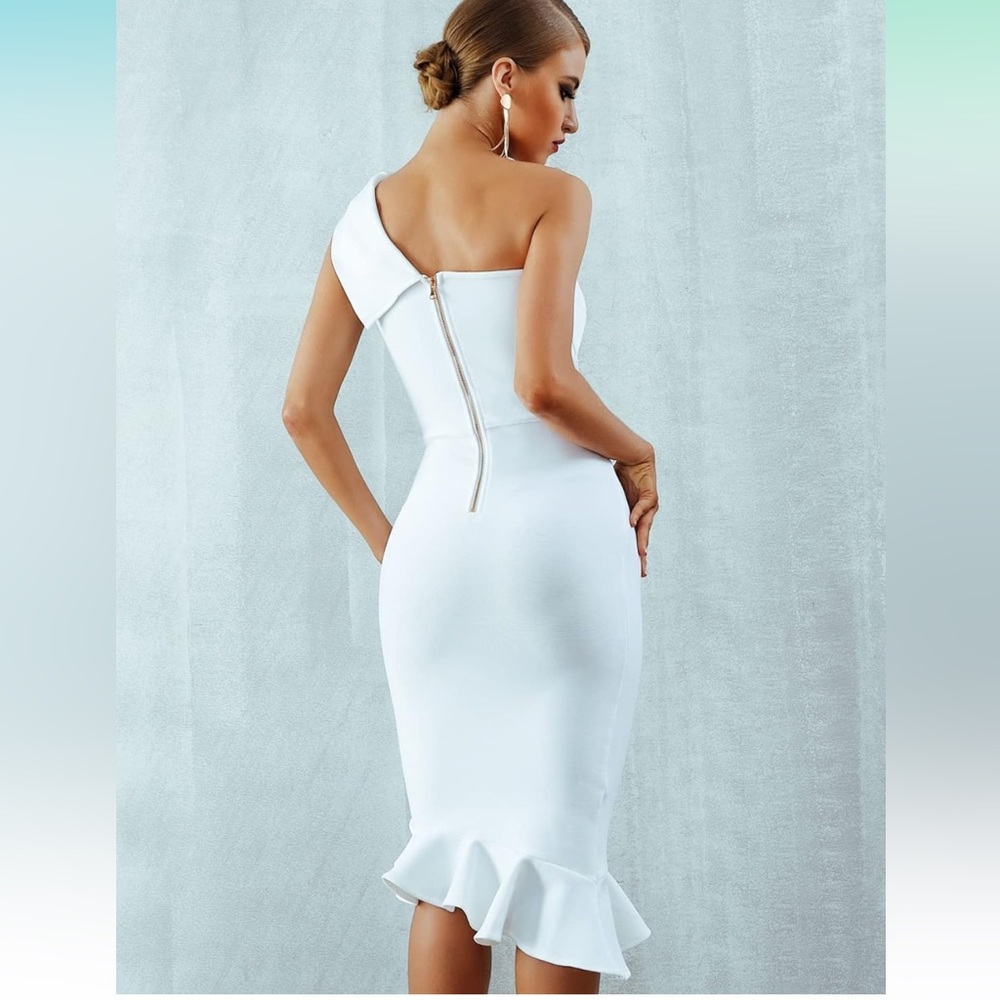🎉🎉HP🎉🎉  One-Shoulder Fishtail Bandage Dress - Picture 6 of 11